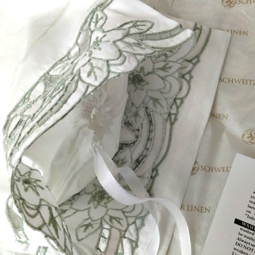 *SOLD* SCHWEITZER LINEN Sateen Neck Roll Pillowcase 10"x14" "Belagio"  $130